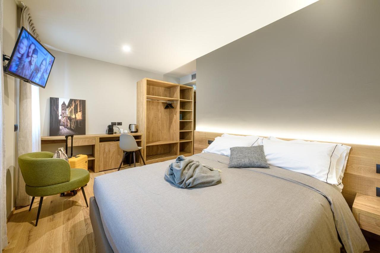 Sanmartino Suite Tirano Εξωτερικό φωτογραφία